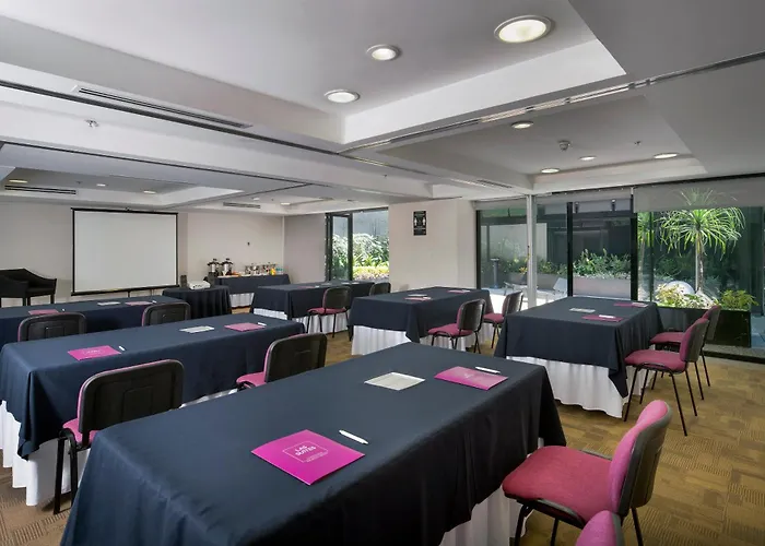 Campos Eliseos Hotel